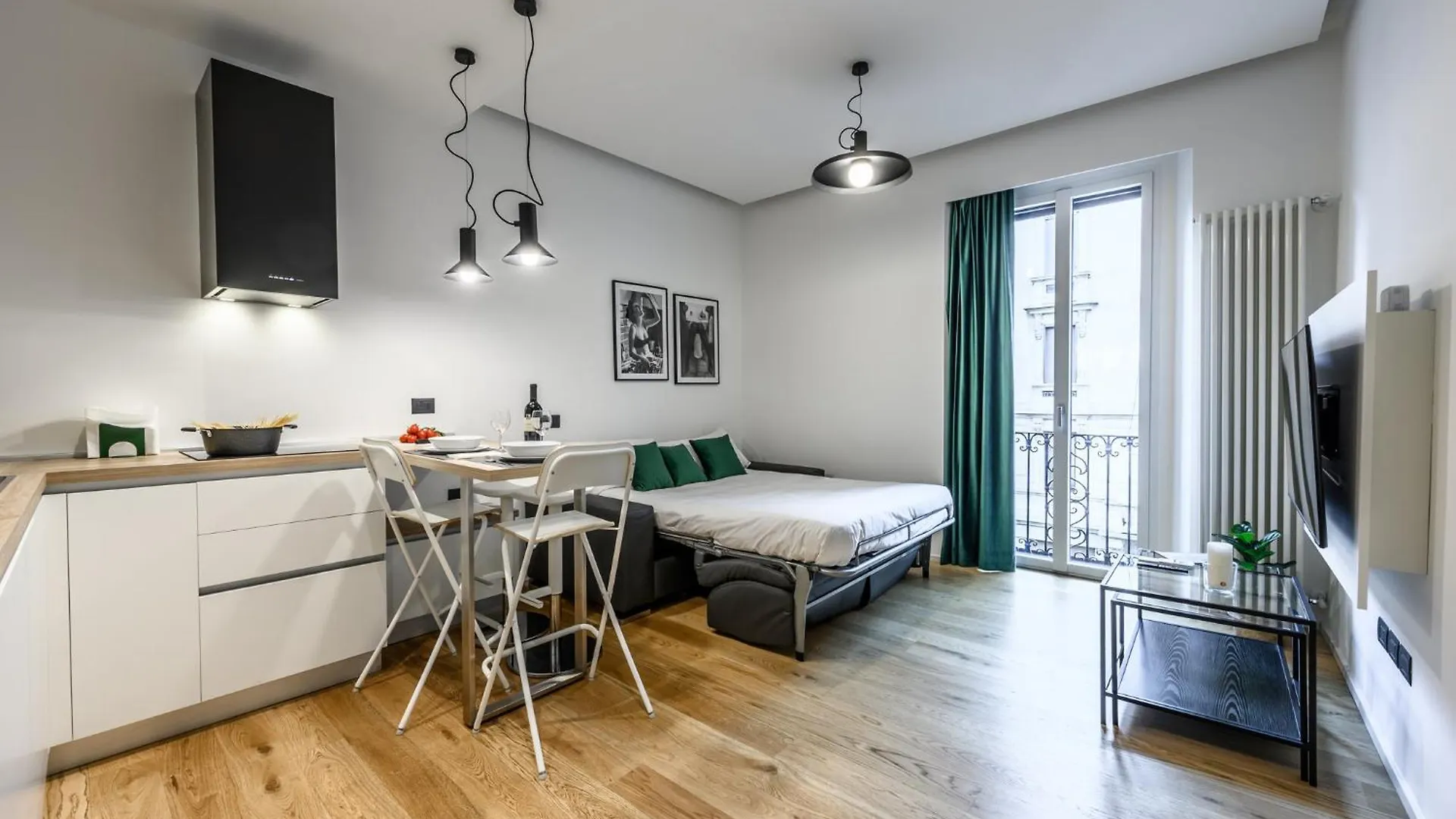 Deluxe Apartment In Brera-Duomo, Near Metro Milan Italy